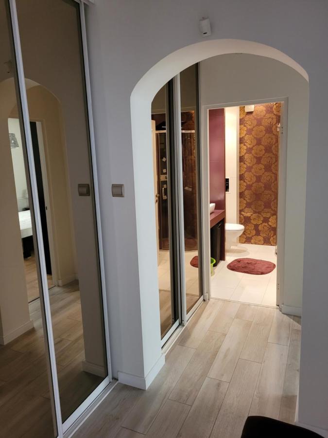 Apartament Kosciuszki 凯尔采 外观 照片