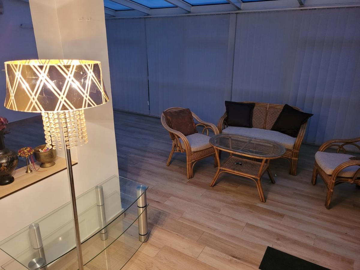Apartament Kosciuszki 凯尔采 外观 照片